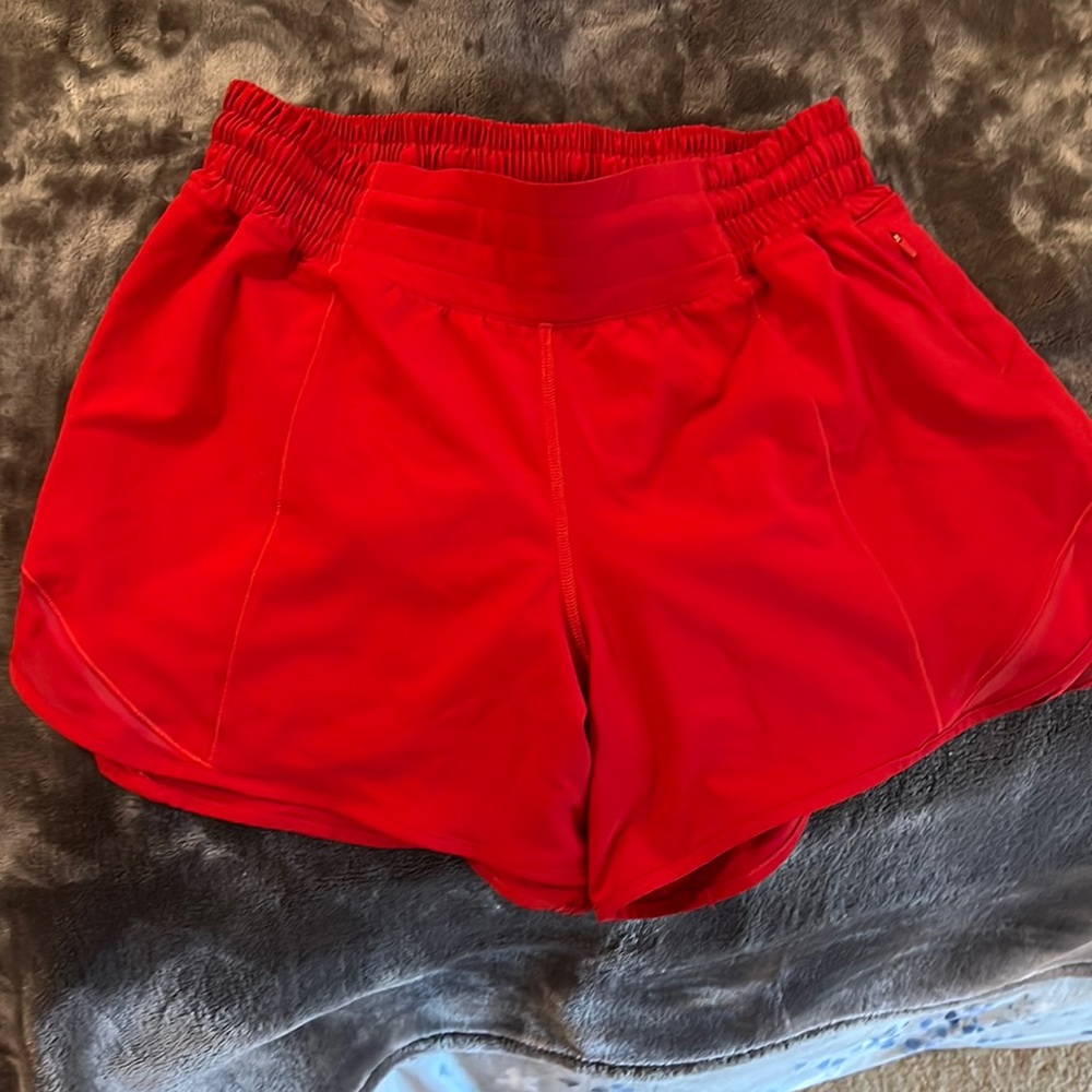 Lululemon red hotty hot short. Size 4 tall. High rise.
